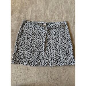 Women's GOOD‎ AMERICAN Size 3X/4X Always Fits Swim Skort Black & White Leopard